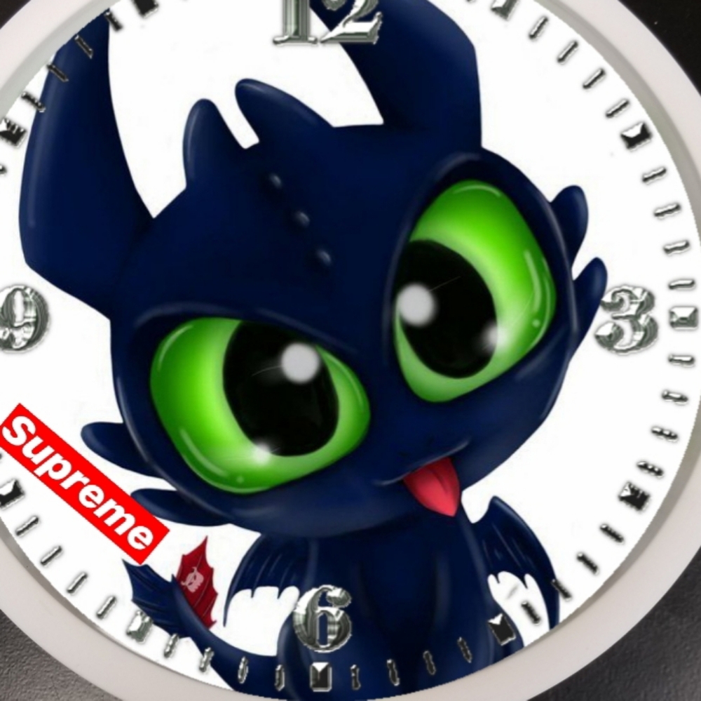 Toothless - Picture 3 of 3